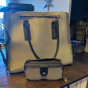 Large Stella & Dot tote with matching wallet/wristlet